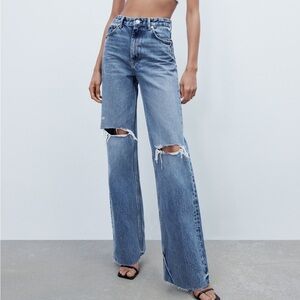 Zara TRF wide legged ripped jeans. Size 4.